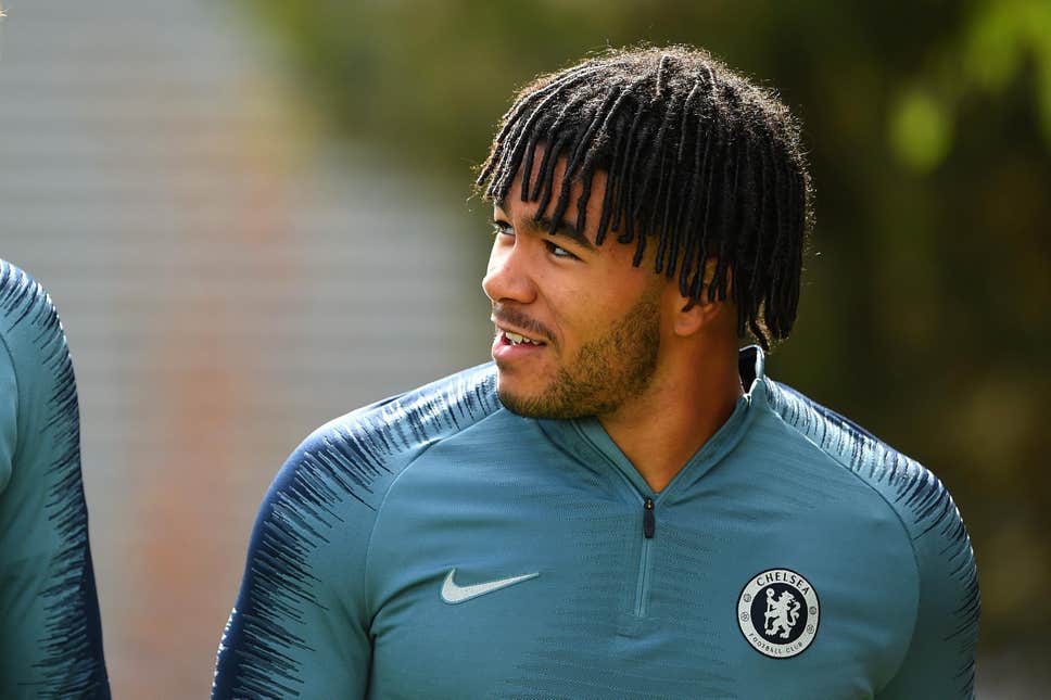 Chelsea Reject 25m Bid From Crystal Palace For Right Back Reece James