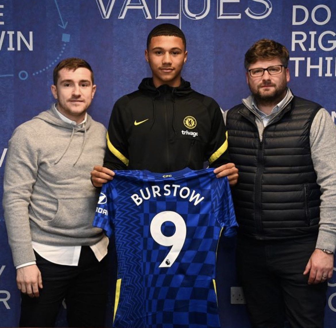 Chelsea confirm Mason Burstow signing after 12 hour delay » Chelsea News