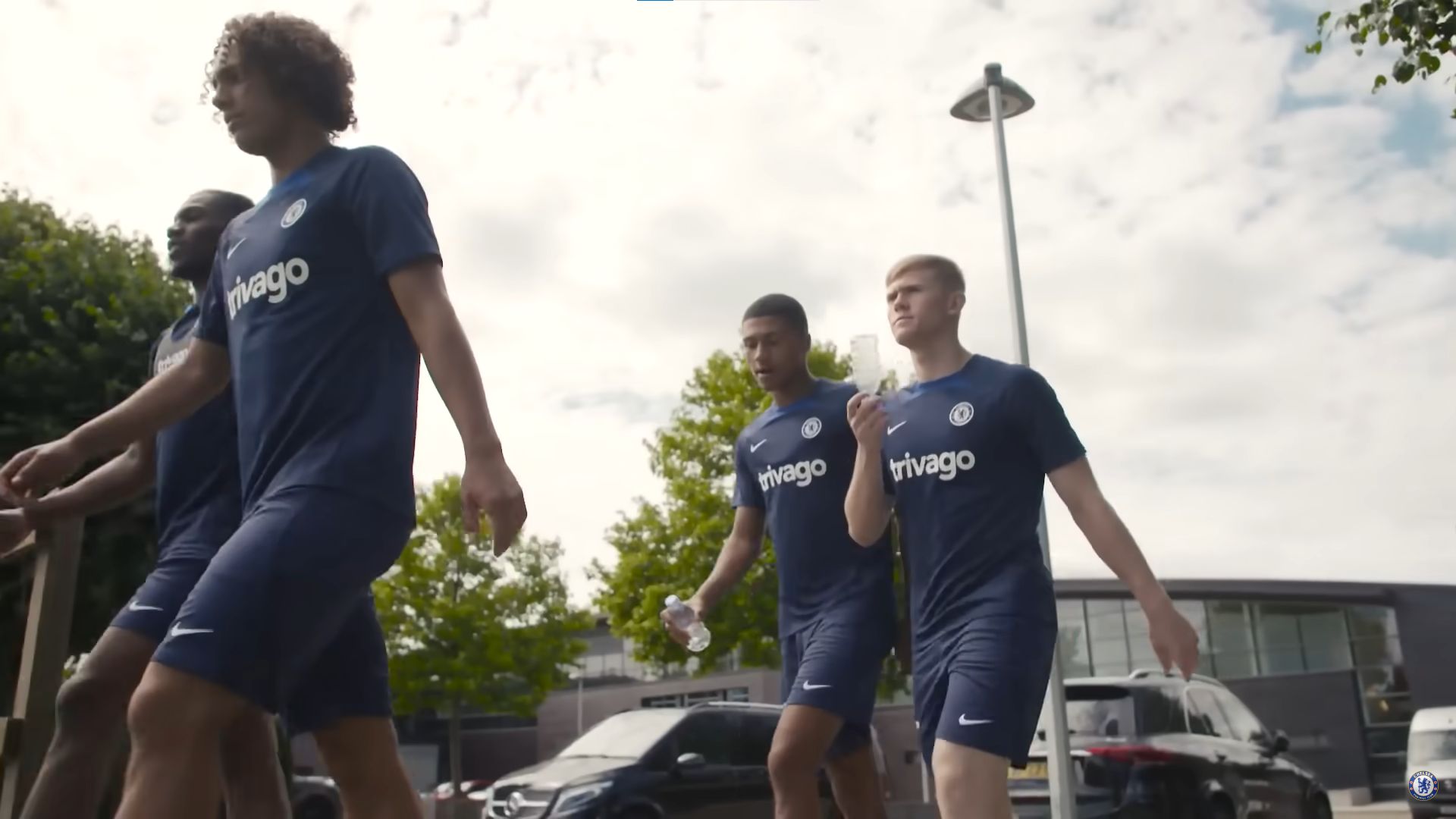 Video Loanees And Youth Players Link Up With First Team In Return To Training Chelsea News